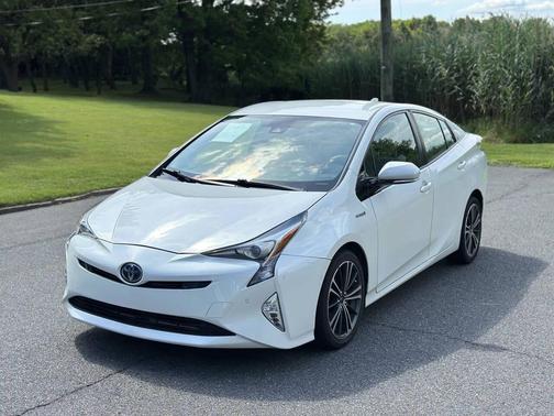 2018 Toyota Prius Four Touring
