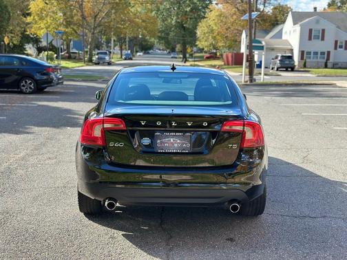 2013 Volvo S60 T5