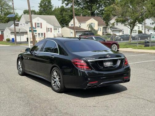 2018 Mercedes-Benz AMG S 63 4MATIC