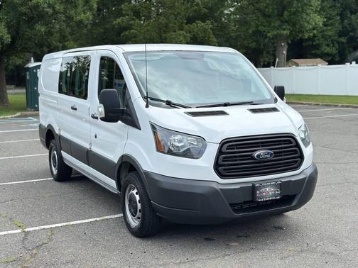 2015 Ford Transit-250 Base
