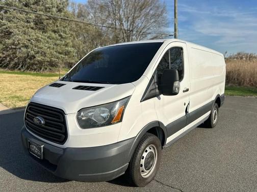 2015 Ford Transit-250 Base