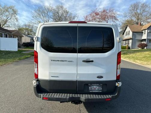 2015 Ford Transit-250 Base