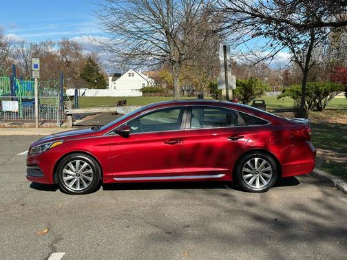 2016 Hyundai SONATA Sport