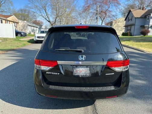 Black 2016 Honda Odyssey SE