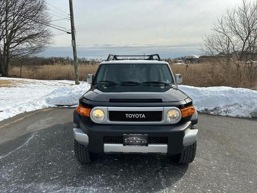 2012 Toyota FJ Cruiser Base