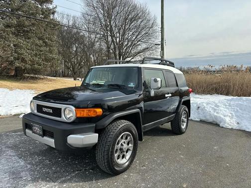 2012 Toyota FJ Cruiser Base