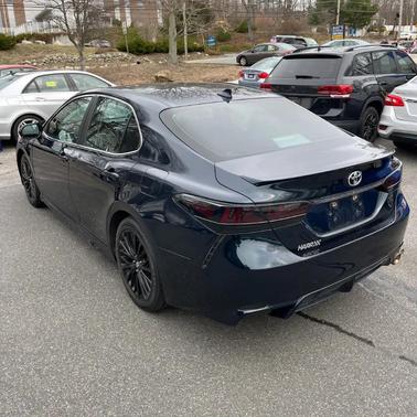 Blue 2018 Toyota Camry SE
