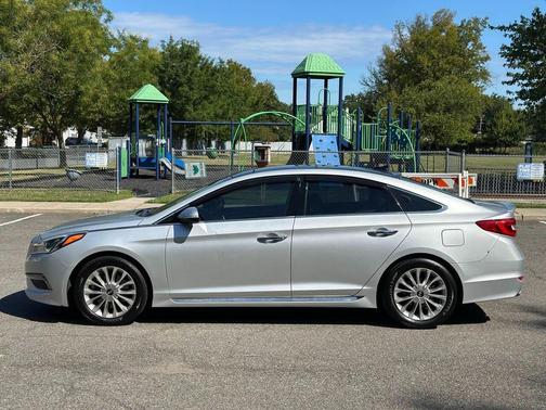 2015 Hyundai SONATA Sport