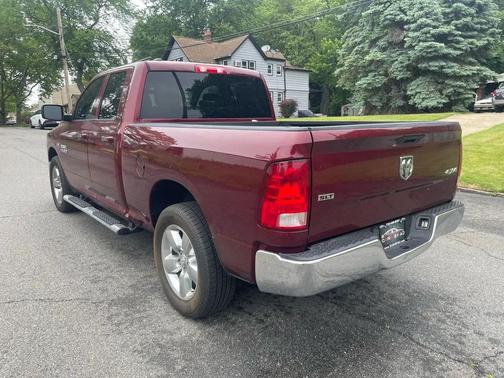 Maroon 2017 RAM 1500 SLT