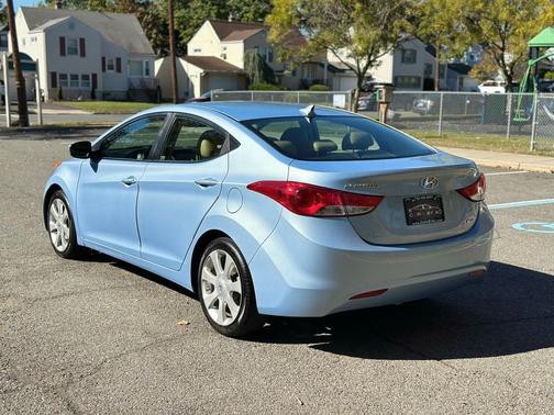2011 Hyundai ELANTRA Limited