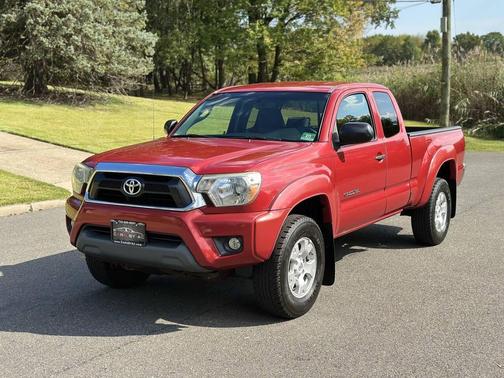 2013 Toyota Tacoma Base