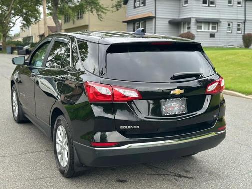 Black 2021 Chevrolet Equinox 1LT