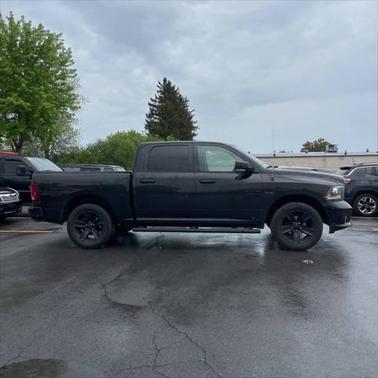 2017 RAM 1500 Night Crew Cab 4x4 5'7' Box