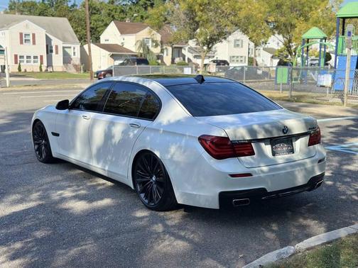 2015 BMW 750 Li xDrive