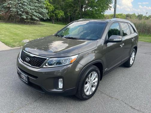 Brown 2014 Kia Sorento EX