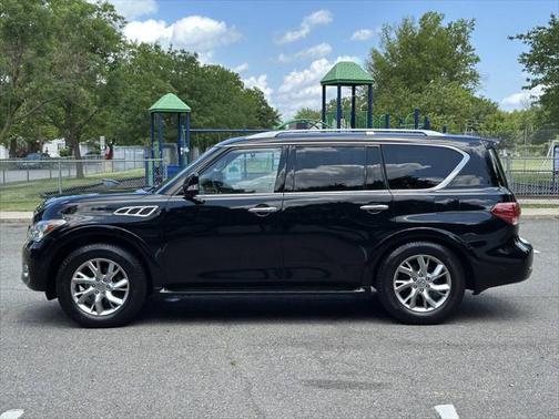 2013 INFINITI QX56 Base