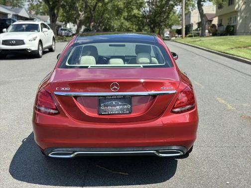 2016 Mercedes-Benz C-Class 4MATIC