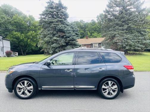 2013 Nissan Pathfinder Platinum