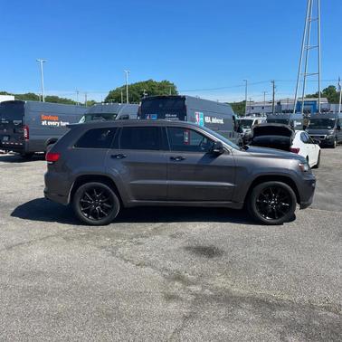 Gray 2014 Jeep Grand Cherokee Summit
