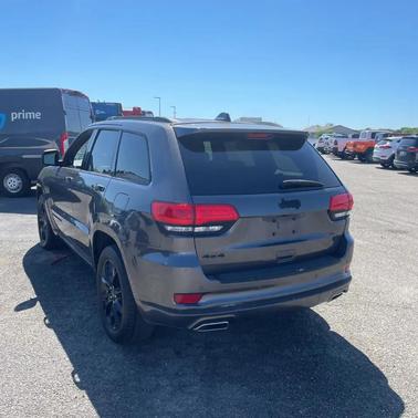 Gray 2014 Jeep Grand Cherokee Summit