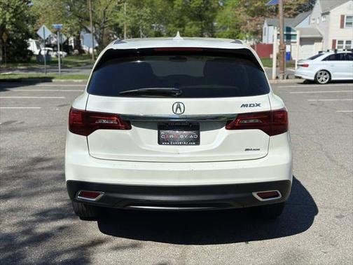 2016 Acura MDX 3.5L w/Technology Package