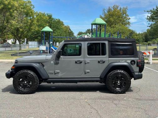 2018 Jeep Wrangler Unlimited Sport