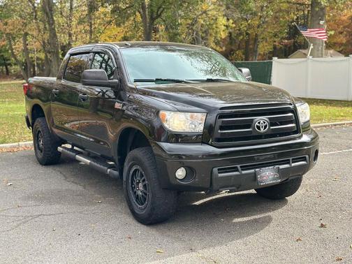 2011 Toyota Tundra Grade