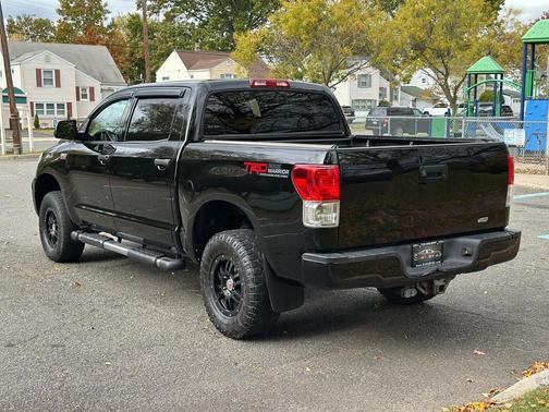 2011 Toyota Tundra Grade