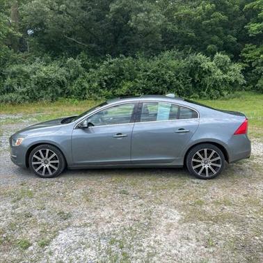 2016 Volvo S60 Inscription T5 Premier
