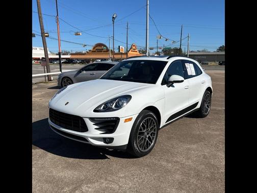 2018 Porsche Macan S