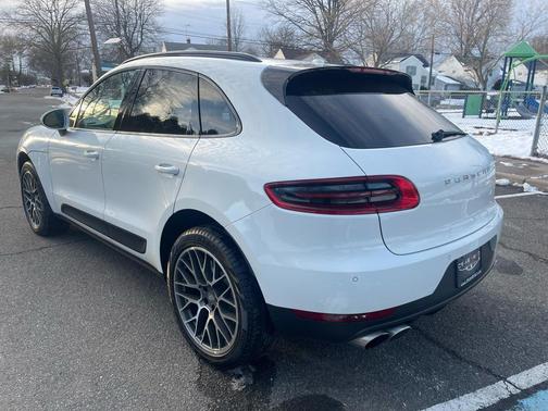 2018 Porsche Macan S
