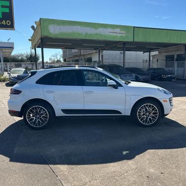 2018 Porsche Macan S