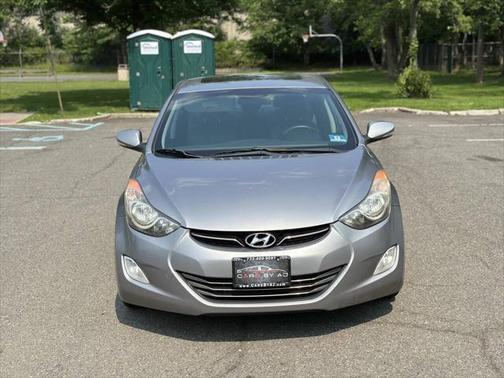 2012 Hyundai ELANTRA Limited