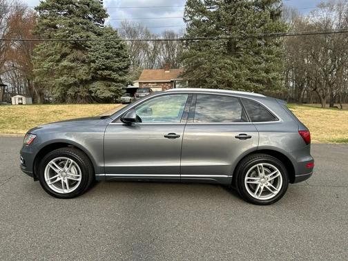 Gray 2017 Audi Q5 2.0T Premium Plus