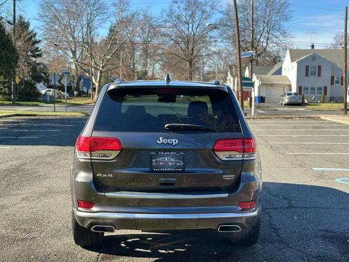 2016 Jeep Grand Cherokee Summit