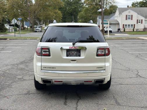2014 GMC Acadia Denali
