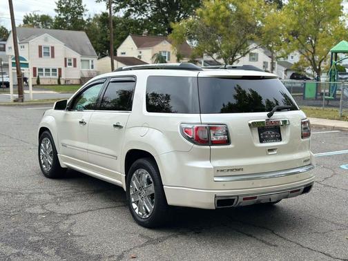 2014 GMC Acadia Denali