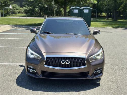 2015 INFINITI Q50 Premium