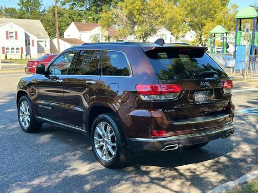 2015 Jeep Grand Cherokee Summit