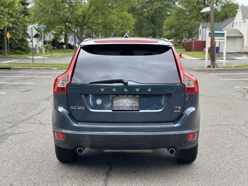 2011 Volvo XC60 T6