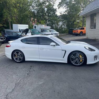 2010 Porsche Panamera Turbo