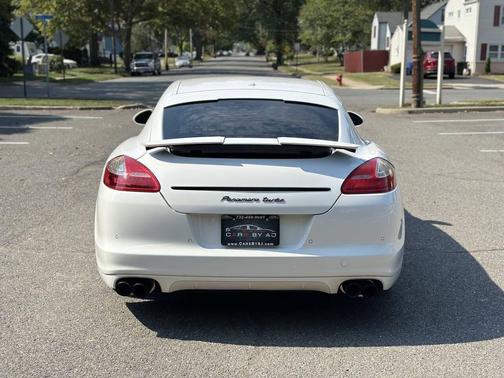 2010 Porsche Panamera Turbo