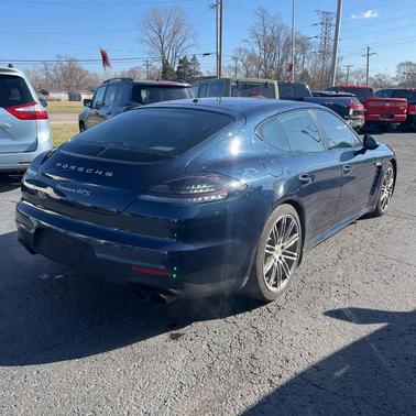 2015 Porsche Panamera GTS