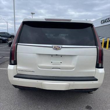 2015 Cadillac Escalade Luxury