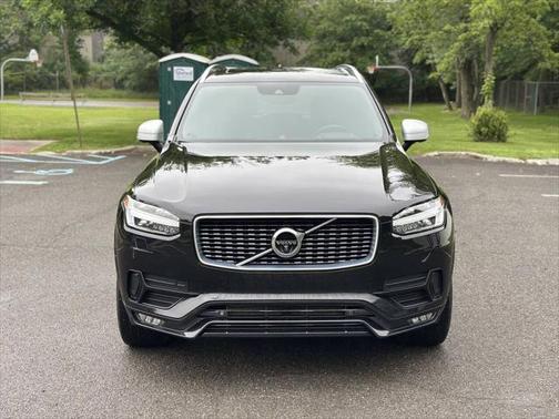 2017 Volvo XC90 T6 R-Design