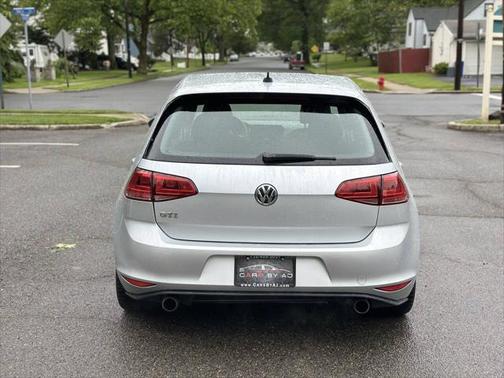 2016 Volkswagen Golf GTI 2.0T S 4-Door