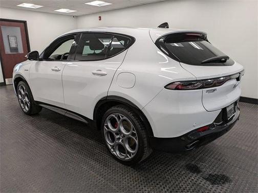 2024 Alfa Romeo Tonale Veloce