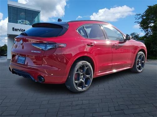 2025 Alfa Romeo Stelvio Special Edition