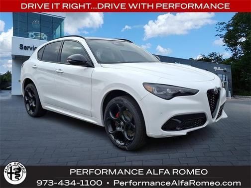 2025 Alfa Romeo Stelvio Special Edition