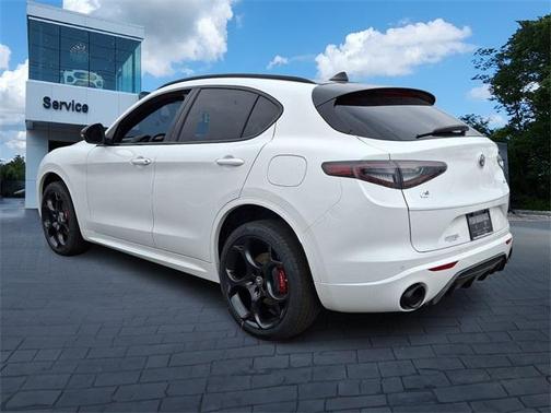 2025 Alfa Romeo Stelvio Special Edition